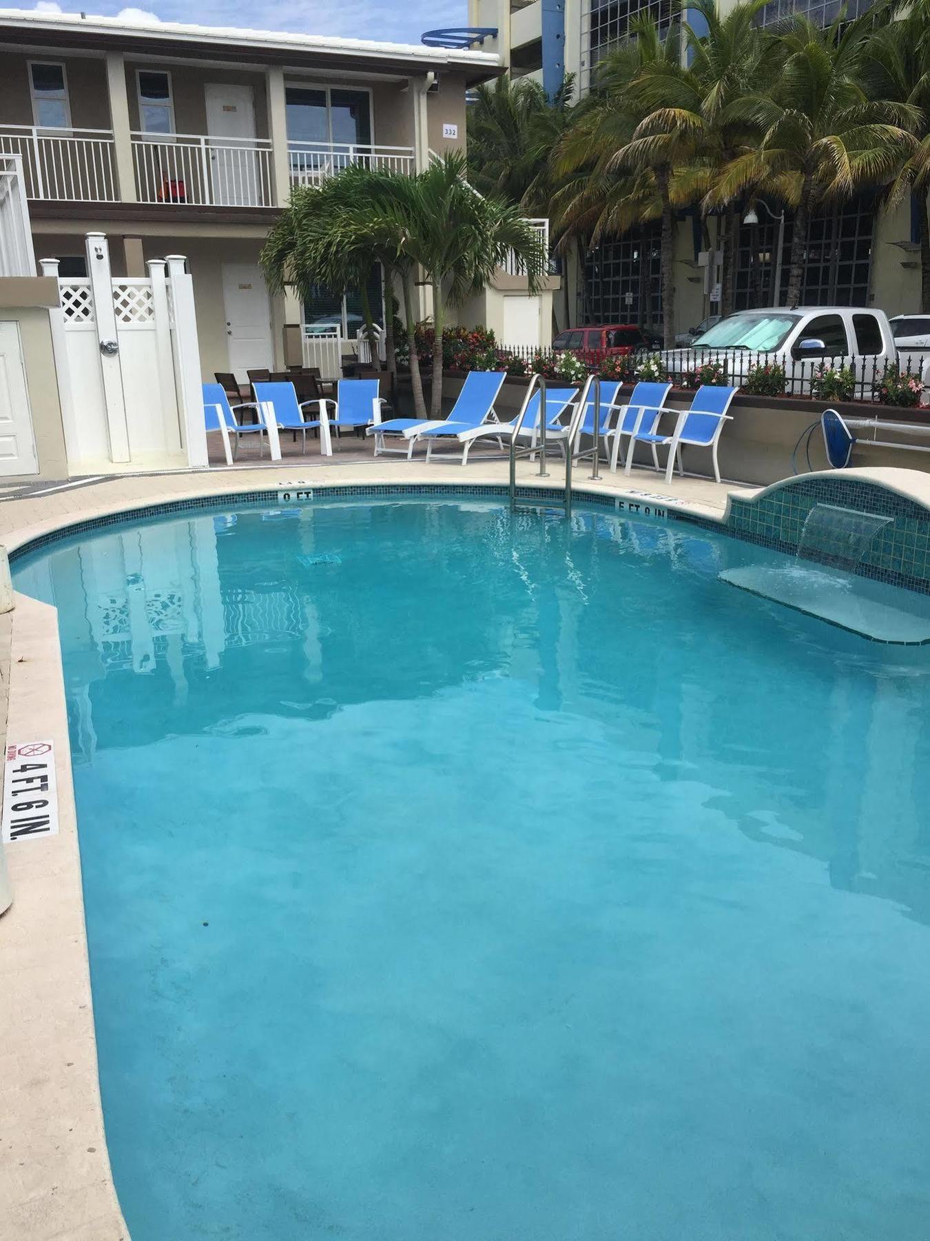 Caribbean Resort Suites Hollywood Exterior foto